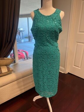 Sleeveless Teal Lace Midi Dress